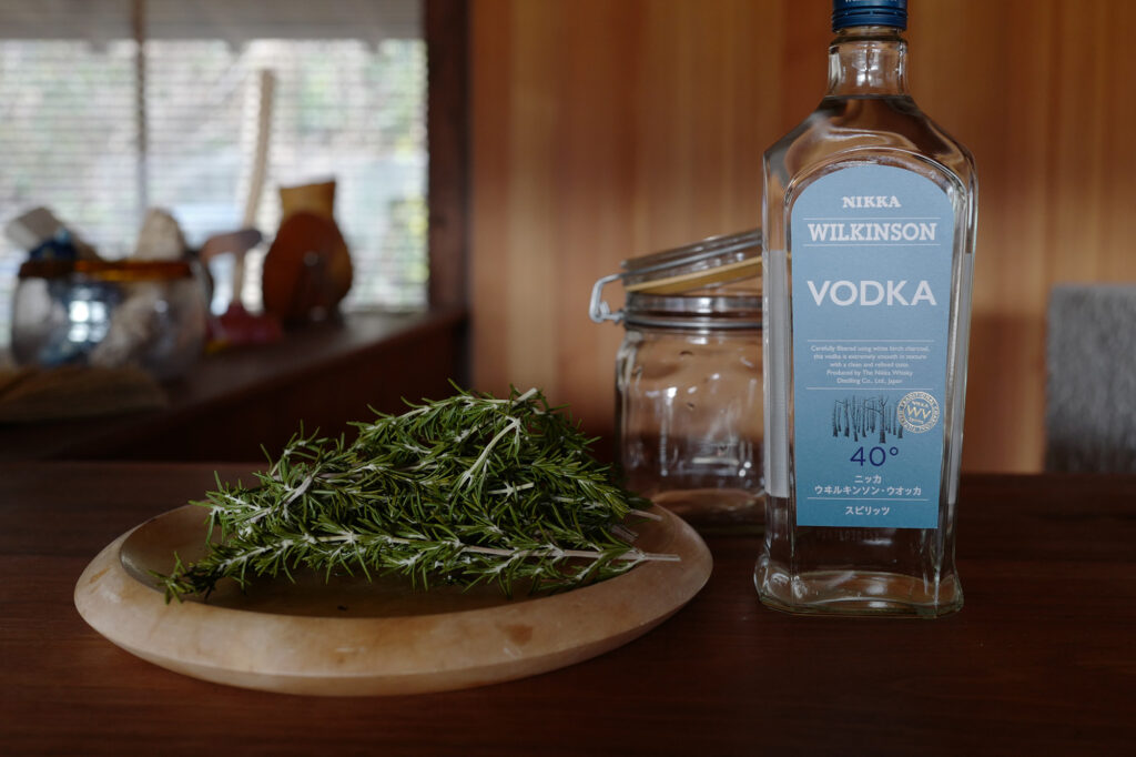 ローズマリーにもすがる